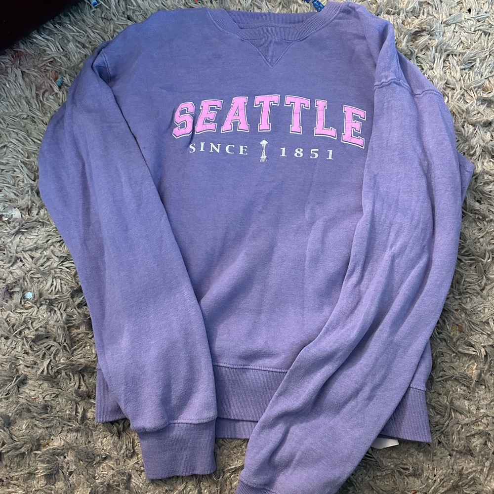 Seattle Crewneck